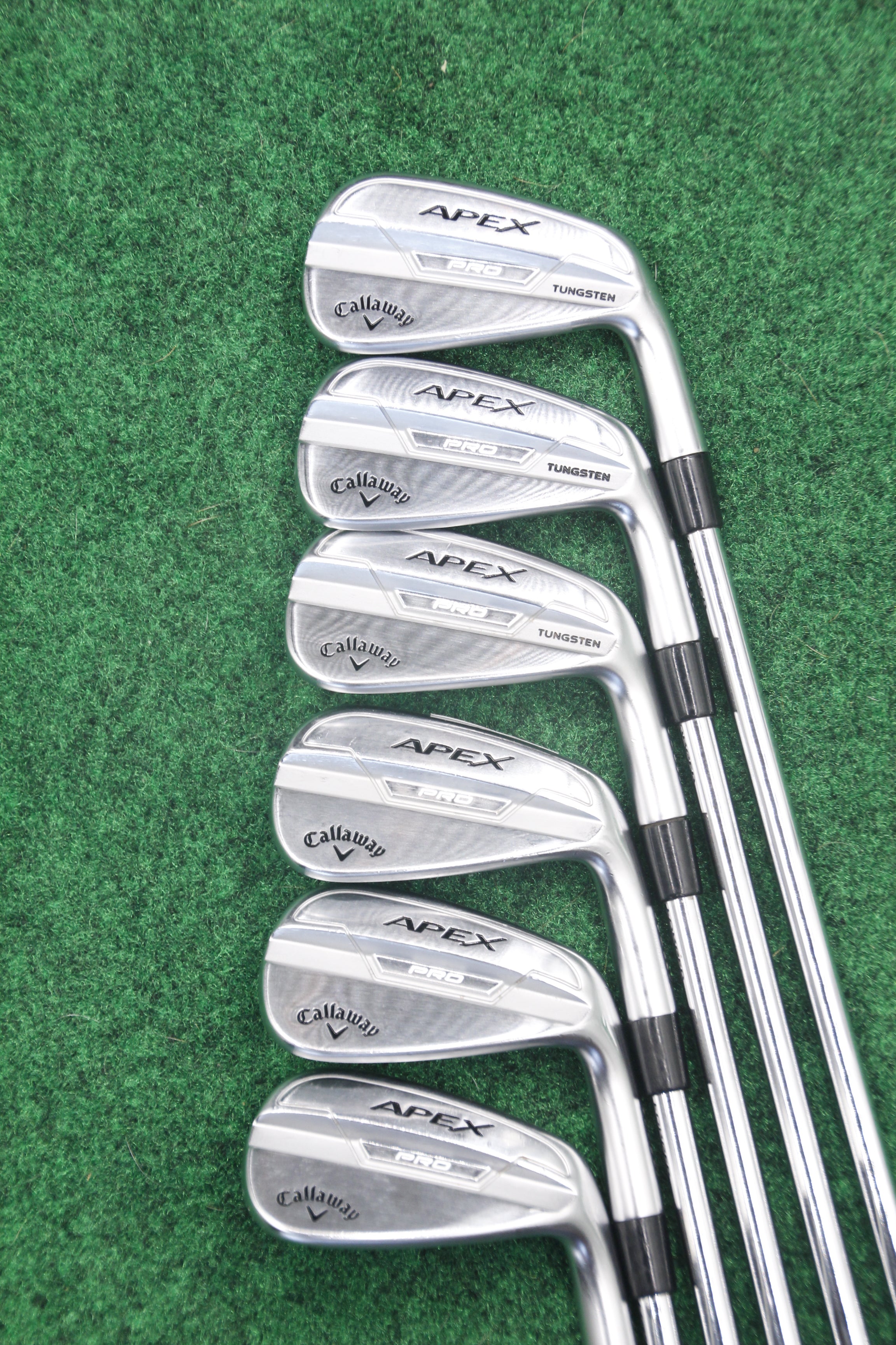 Callaway Apex Pro 21  5 - PW S Flex