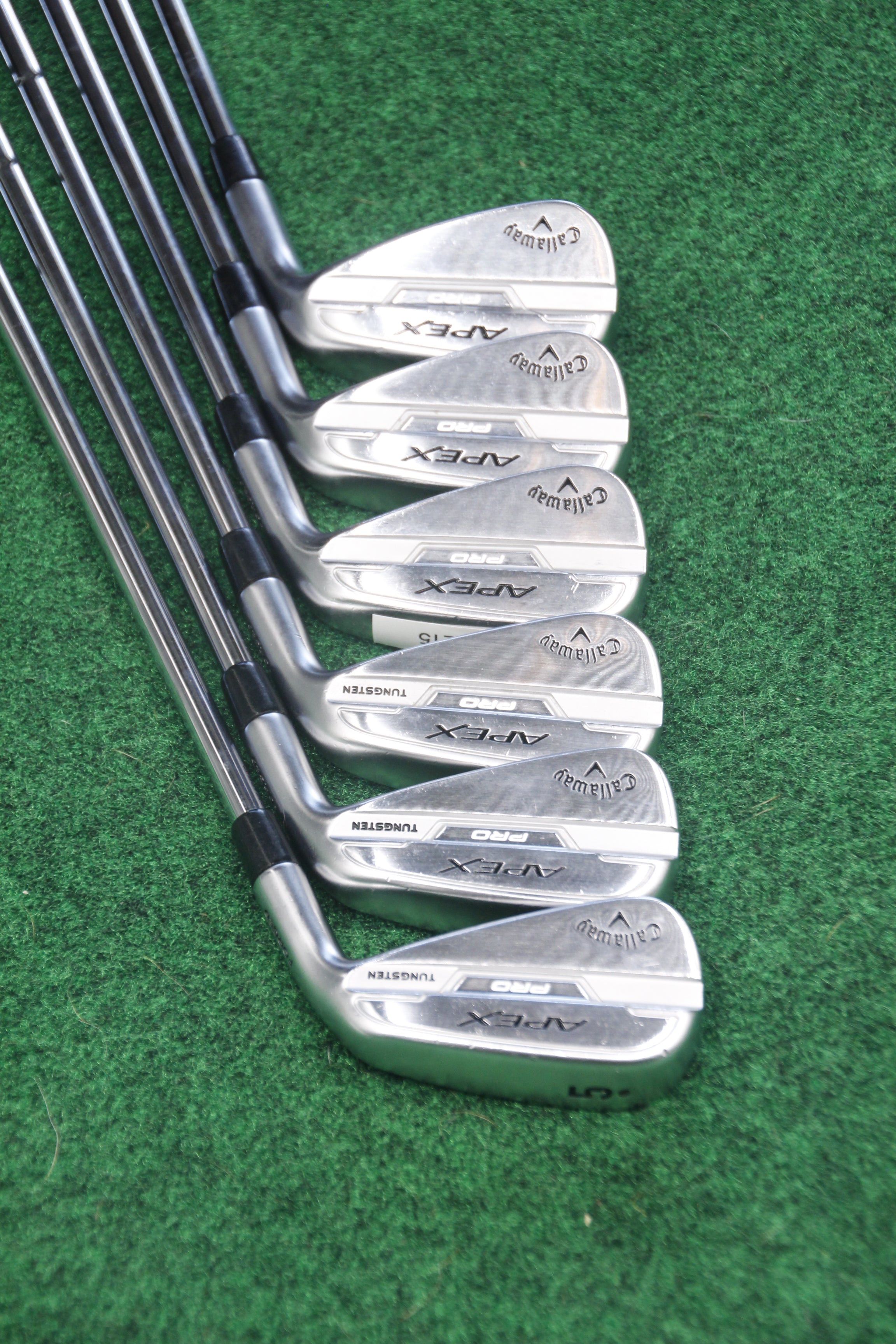 Callaway Apex Pro 21  5 - PW S Flex