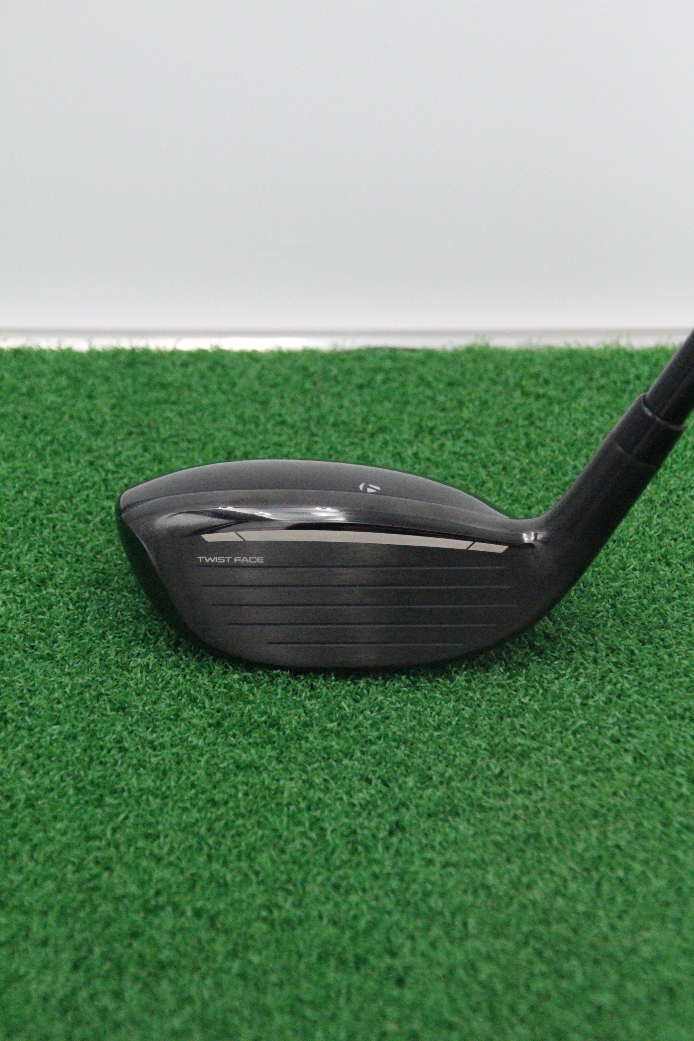 TaylorMade Qi10  22 Degree 4 Hybrid R Flex