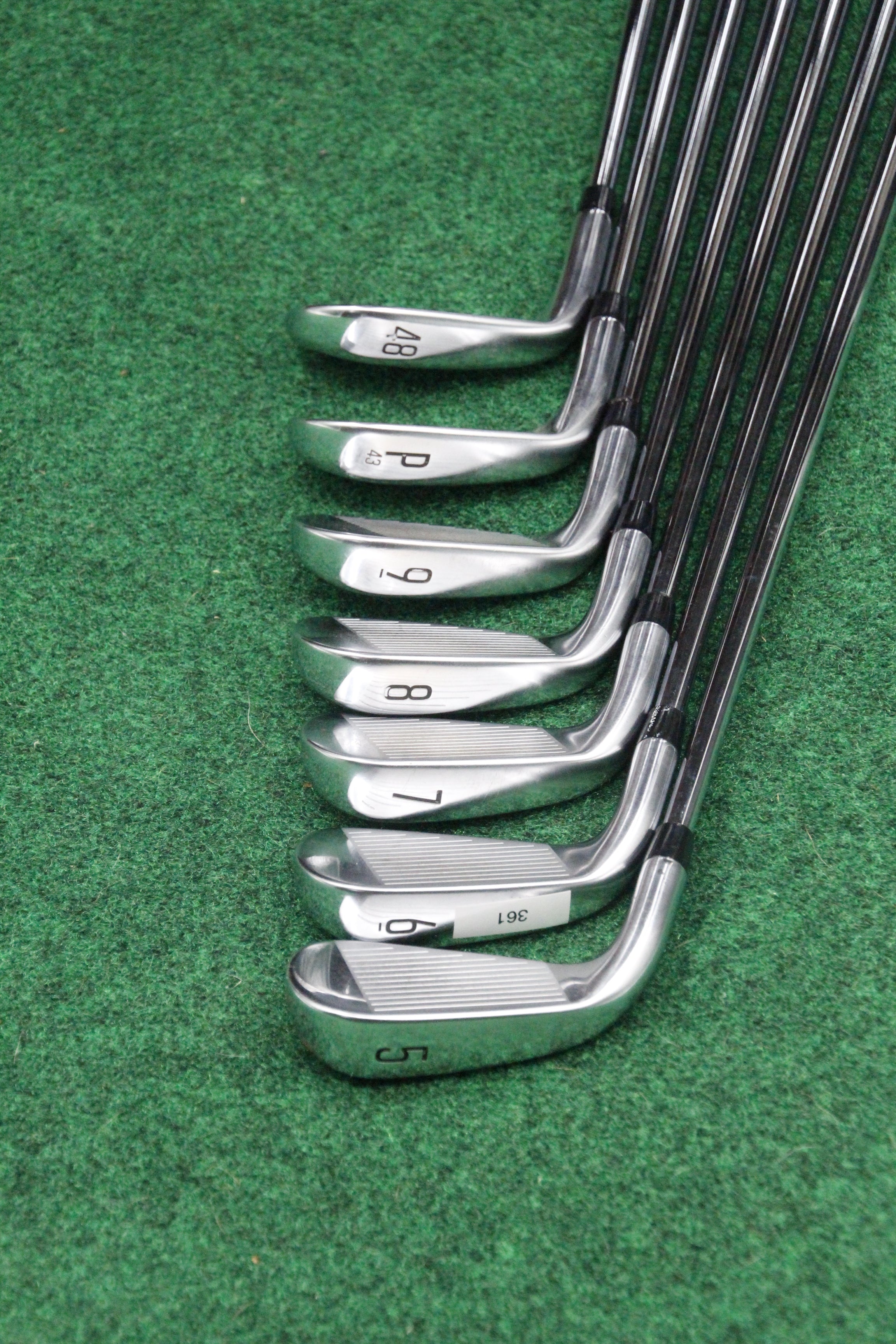 Titleist T300  4 - PW, AW S Flex