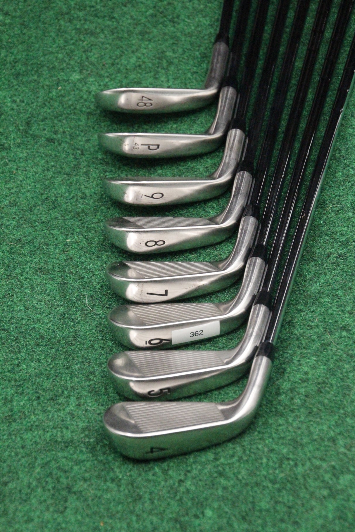 Titleist 2019 T300 Iron Set 4-PW AW R Flex Std