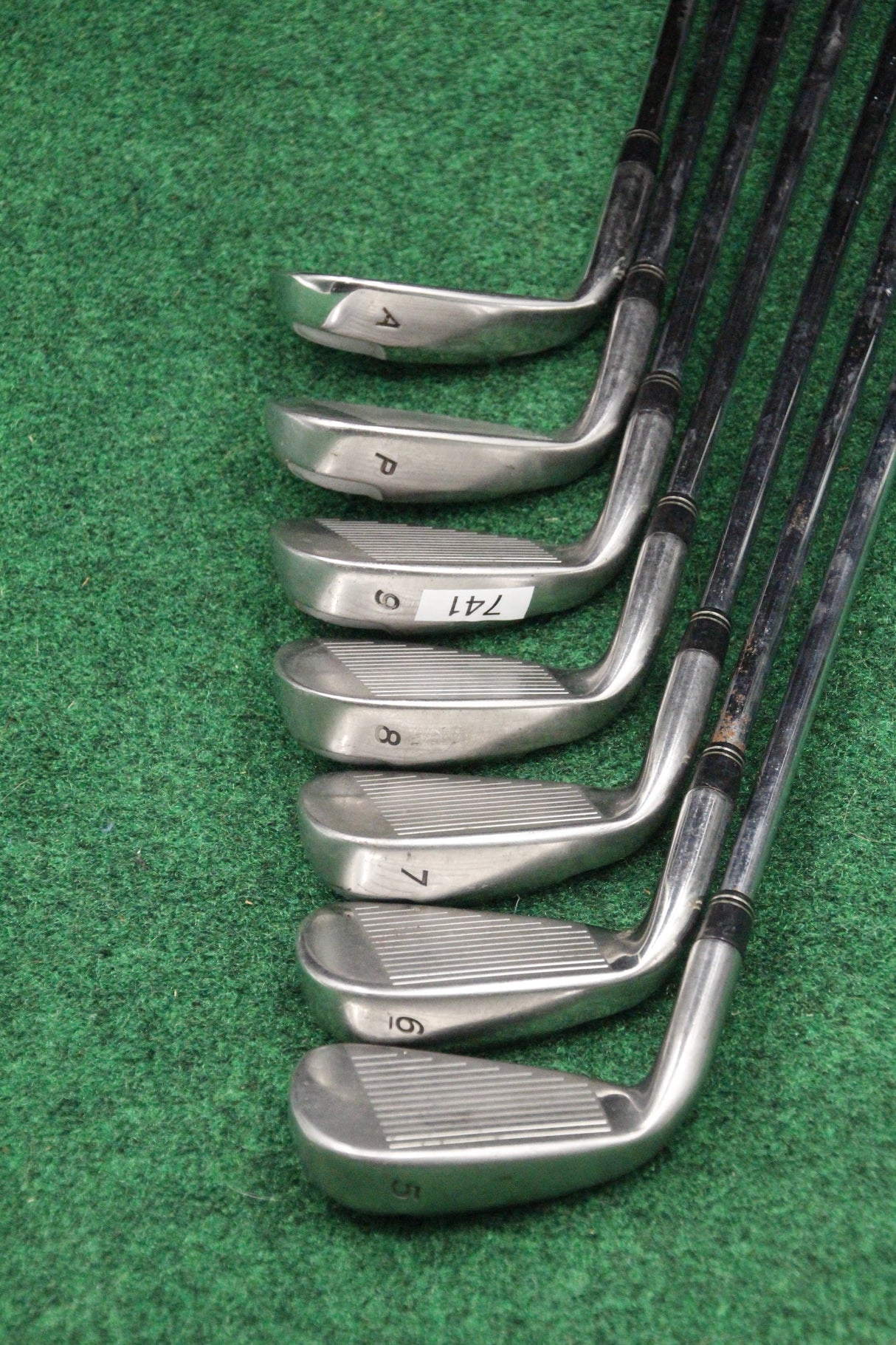 TaylorMade Burner Plus Iron Set 5-PW AW S Flex Std