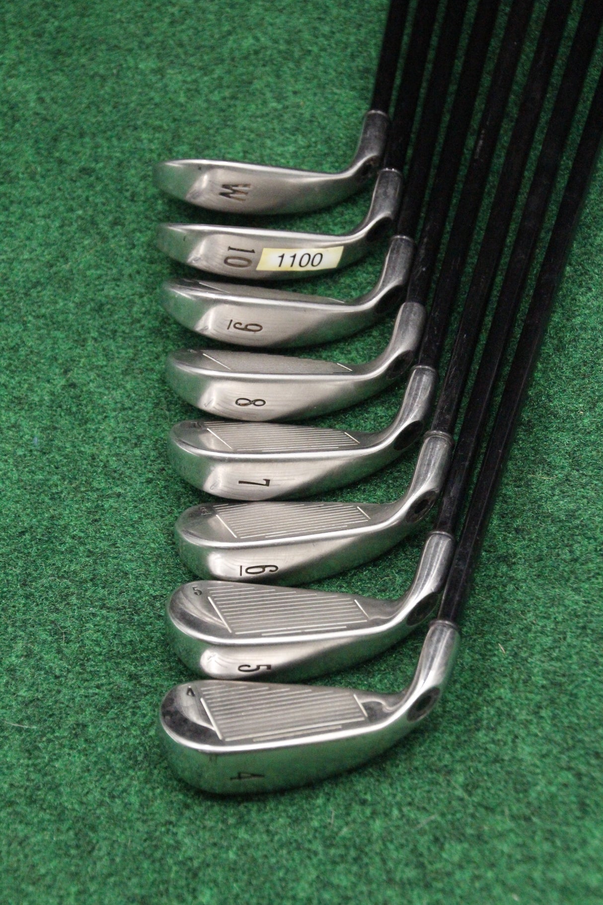 Callaway 2004 Big Bertha Iron Set 4-PW GW R Flex Std