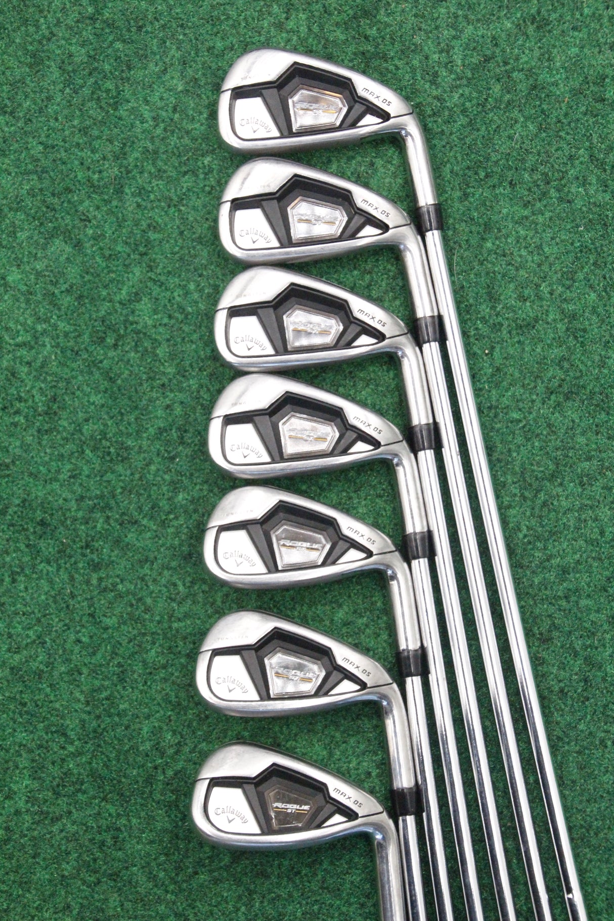 Callaway Rogue ST MAX OS Iron Set 4-PW R Flex Std