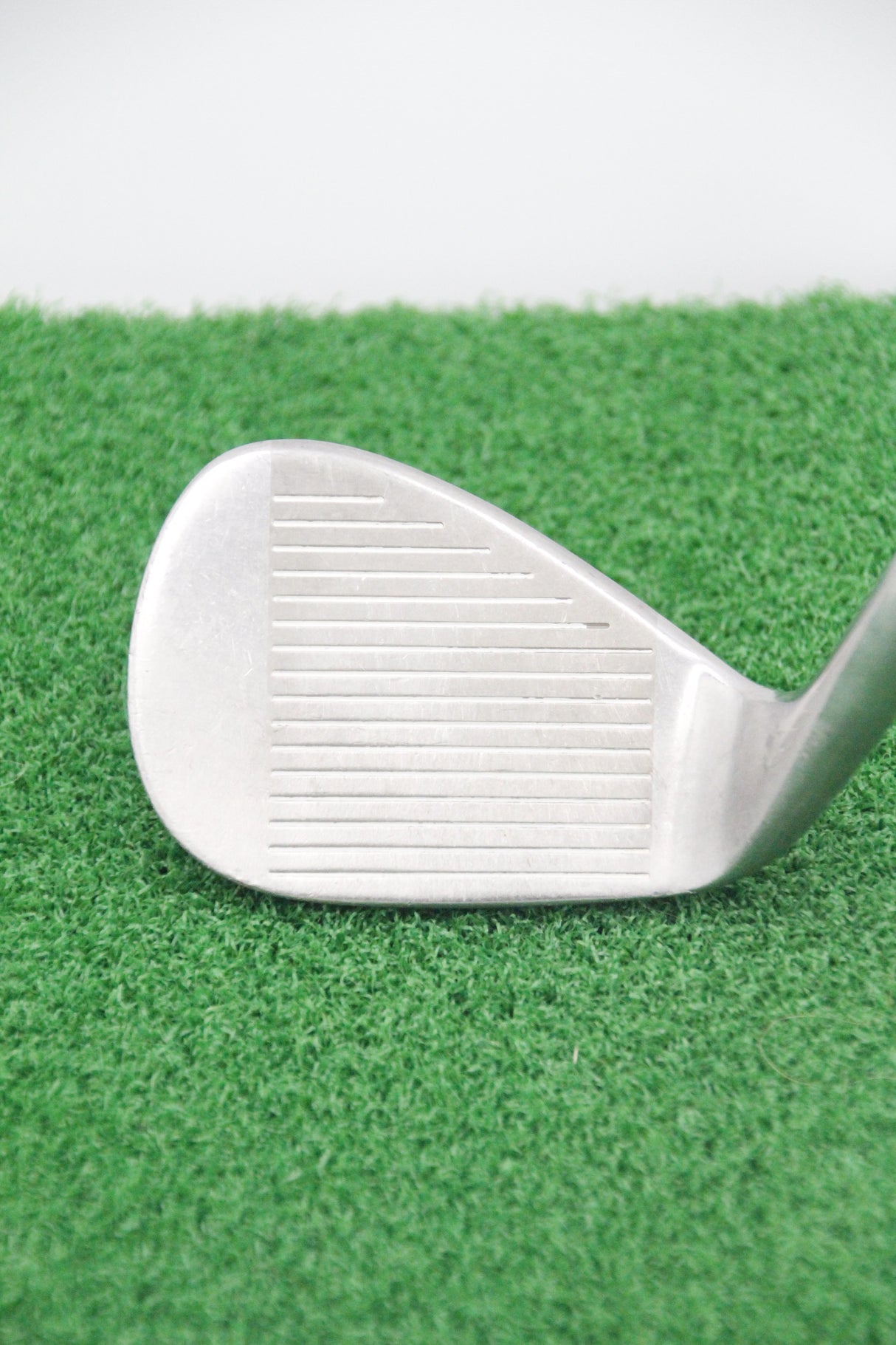 Cleveland 588 Chrome Special "49" 49° PW Wedge Flex 34"